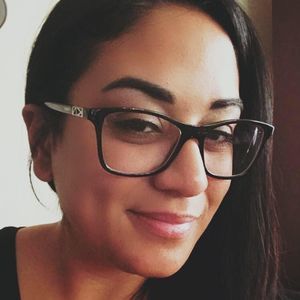 Meet your Posher, Lizzy